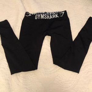 Full length gym shark leggings
